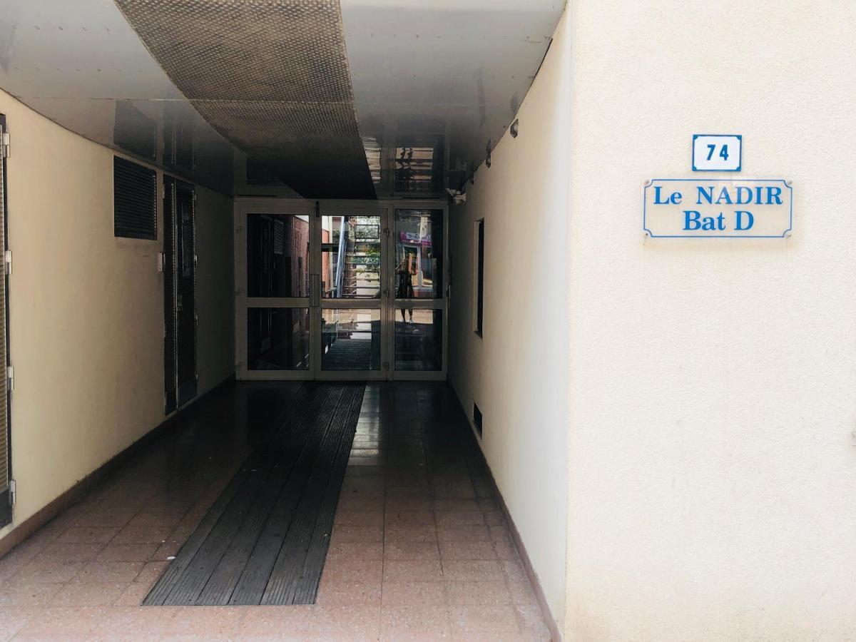Charmant F2 à Port-Fréjus 2/4 personnes Exterior foto